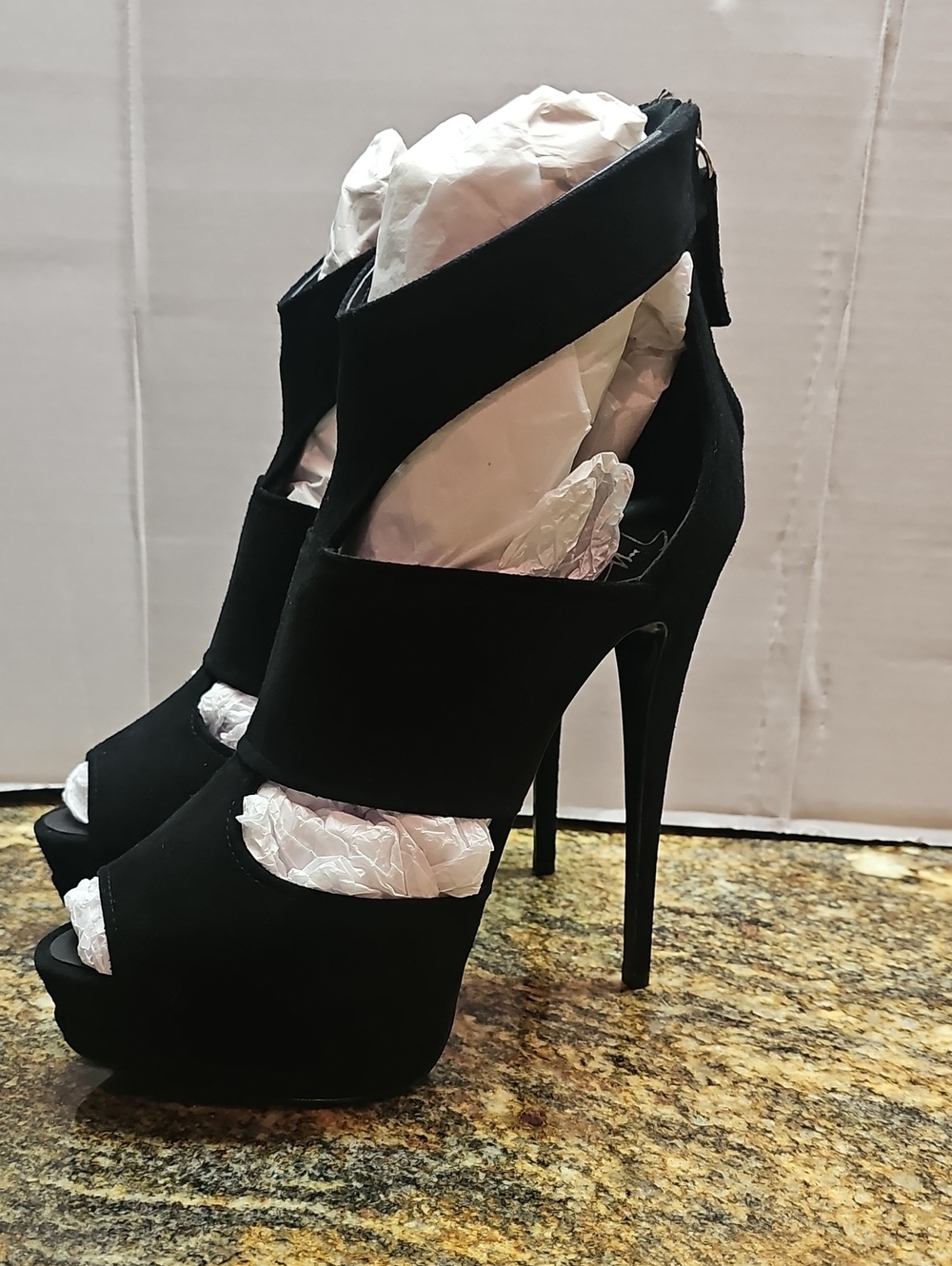 Giuseppe Zanotti Black Strappy Peep-Toe Platform Stilettos